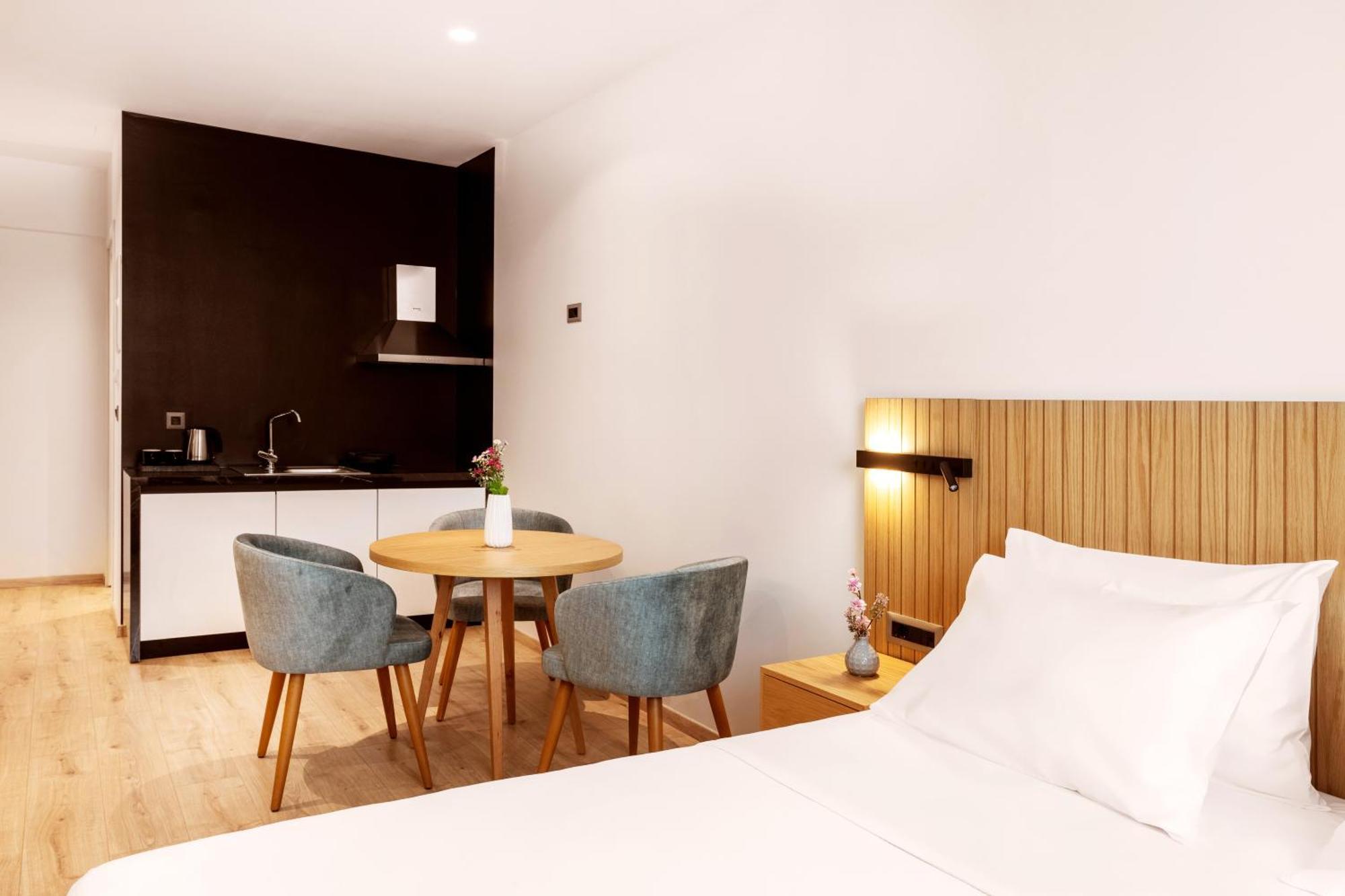 Days City Suites Athens Luaran gambar